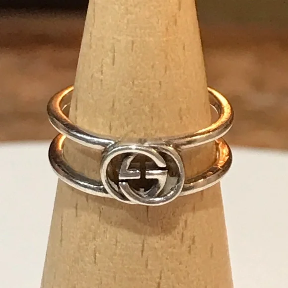 GUCCI Interlocking GG Silver Ag925 Ring- Size US4 ❤️